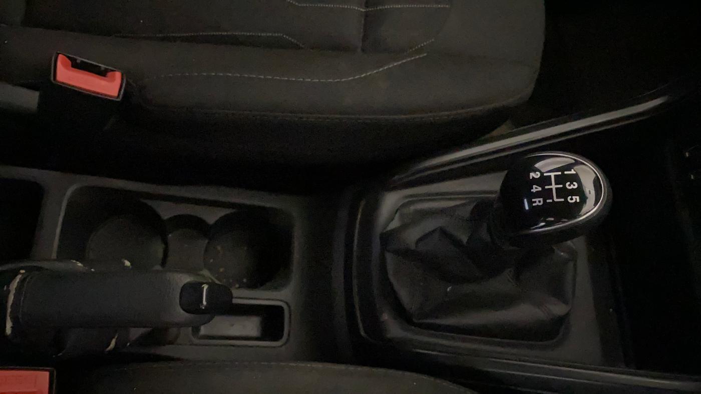 2018 Ford Ecosport TREND 1.5L PETROL, Petrol, Manual, 74,177 km, Gear Lever