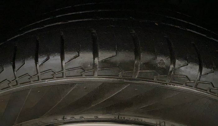 2018 Ford Ecosport TREND 1.5L PETROL, Petrol, Manual, 74,177 km, Left Front Tyre Tread