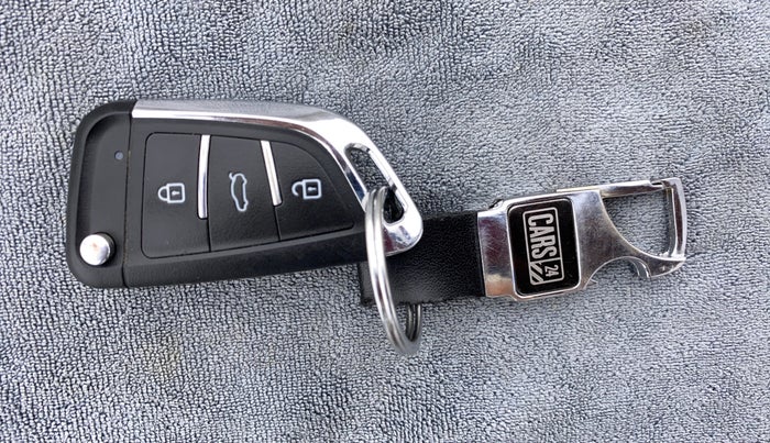2011 Hyundai i20 SPORTZ 1.2 O, Petrol, Manual, 87,079 km, Key Close Up