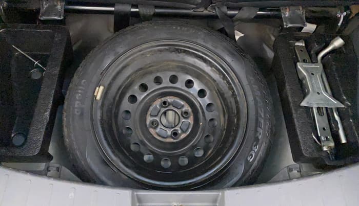 2012 Maruti Wagon R 1.0 VXI, Petrol, Manual, 28,524 km, Spare Tyre