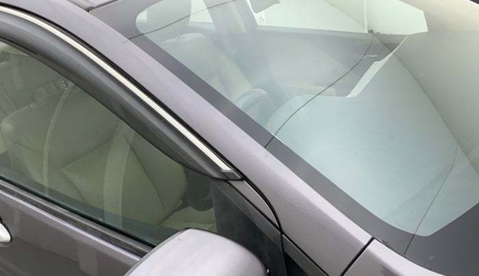 2017 Honda City 1.5L I-VTEC V MT, Petrol, Manual, 56,359 km, Right A pillar - Paint is slightly faded