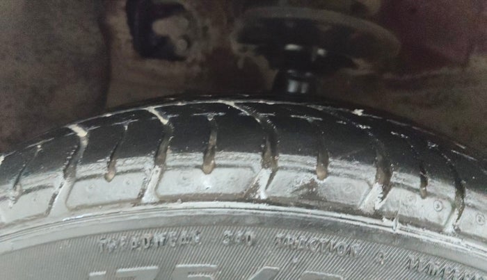 2015 Hyundai Grand i10 ASTA 1.2 KAPPA VTVT, Petrol, Manual, 65,831 km, Left Front Tyre Tread