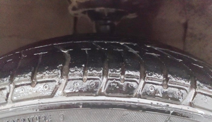 2015 Hyundai Grand i10 ASTA 1.2 KAPPA VTVT, Petrol, Manual, 65,831 km, Right Front Tyre Tread