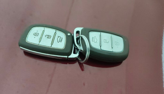 2015 Hyundai Grand i10 ASTA 1.2 KAPPA VTVT, Petrol, Manual, 65,831 km, Key Close Up