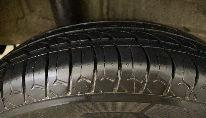 2021 Maruti New Wagon-R LXI CNG 1.0, CNG, Manual, 71,172 km, Right Rear Tyre Tread