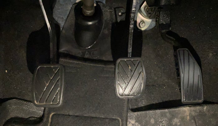 2021 Maruti New Wagon-R LXI CNG 1.0, CNG, Manual, 71,172 km, Pedals