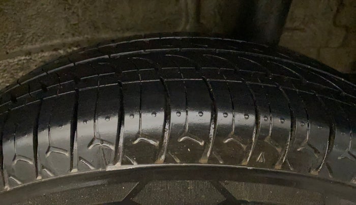 2021 Maruti New Wagon-R LXI CNG 1.0, CNG, Manual, 71,172 km, Left Rear Tyre Tread