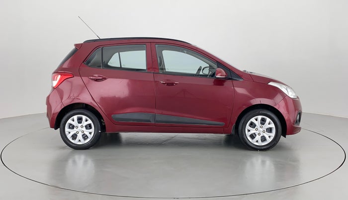2015 Hyundai Grand i10 SPORTZ 1.2 KAPPA VTVT, Petrol, Manual, 47,320 km, Right Side View
