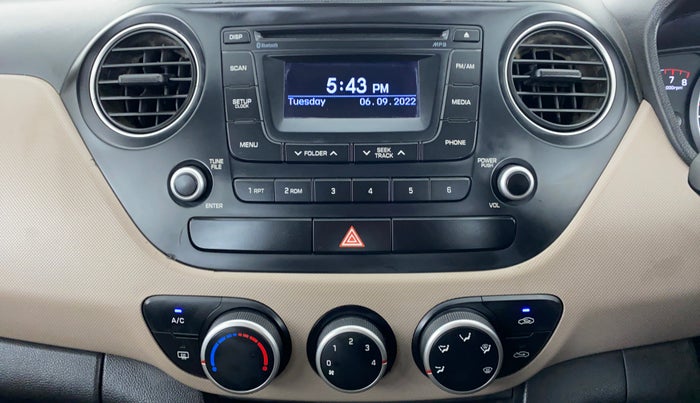 2015 Hyundai Grand i10 SPORTZ 1.2 KAPPA VTVT, Petrol, Manual, 47,320 km, Air Conditioner