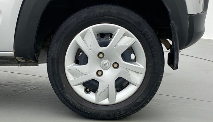 2020 Renault Kwid RXT, Petrol, Manual, 9,077 km, Left Rear Wheel