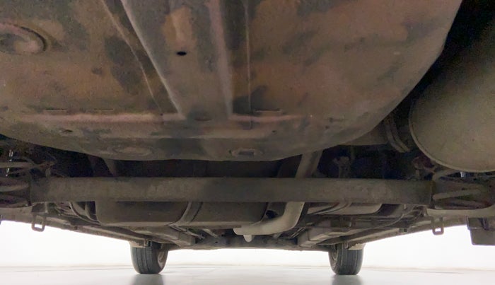 2017 Maruti Ciaz  ZDI SHVS, Diesel, Manual, 95,099 km, Rear Underbody