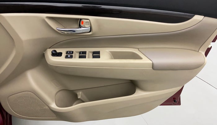 2017 Maruti Ciaz  ZDI SHVS, Diesel, Manual, 95,099 km, Driver Side Door Panels Control