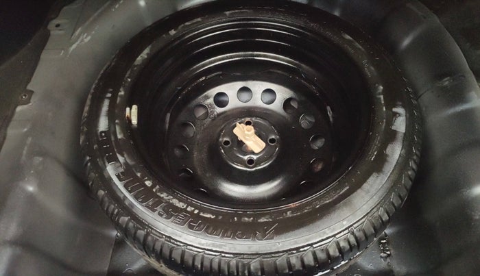 2014 Hyundai Verna FLUIDIC 1.6 CRDI SX, Diesel, Manual, 87,372 km, Spare Tyre