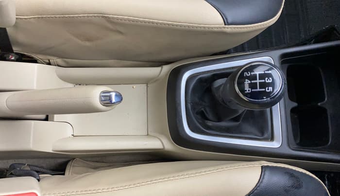2018 Maruti Dzire VXI, Petrol, Manual, 36,736 km, Gear Lever