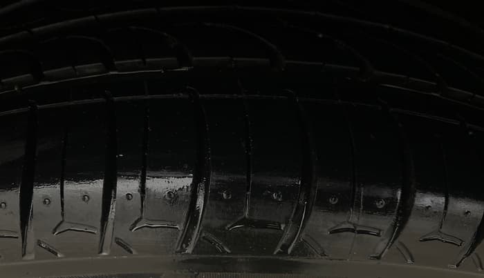 2018 Maruti Baleno ALPHA CVT PETROL 1.2, Petrol, Automatic, 98,913 km, Right Rear Tyre Tread