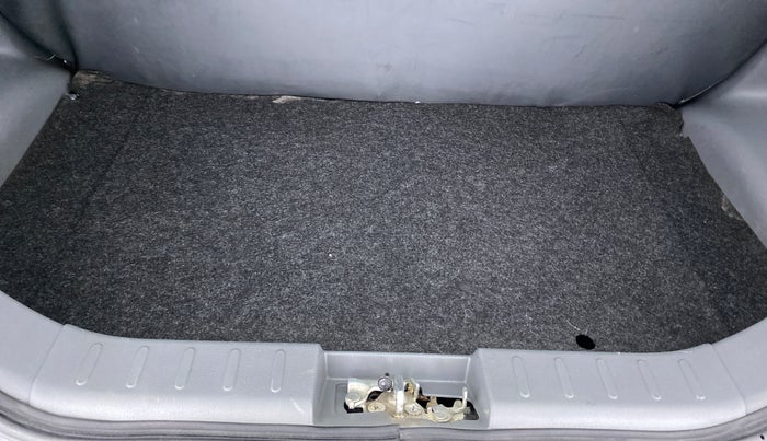 2015 Maruti Alto 800 LXI, Petrol, Manual, 18,990 km, Boot Inside