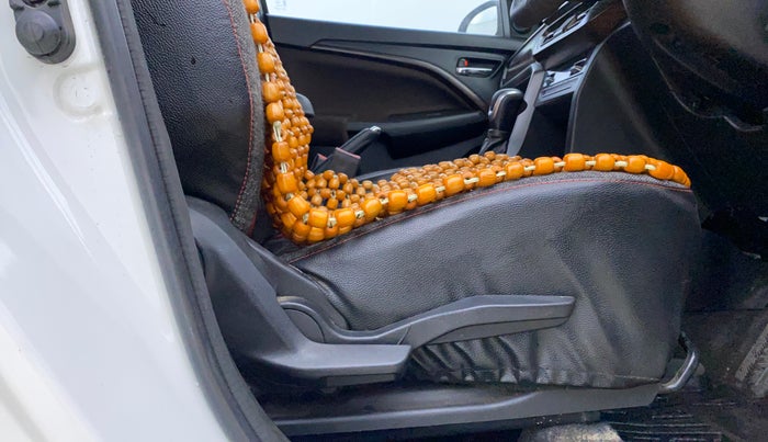 2023 Maruti BREZZA ZXI AT SMART HYBRID, Petrol, Automatic, 36,304 km, Driver Side Adjustment Panel