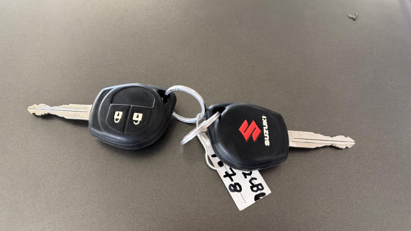 2021 Maruti Ciaz SIGMA 1.5 SHVS MT  PETROL, Petrol, Manual, 44,466 km, Key Close Up