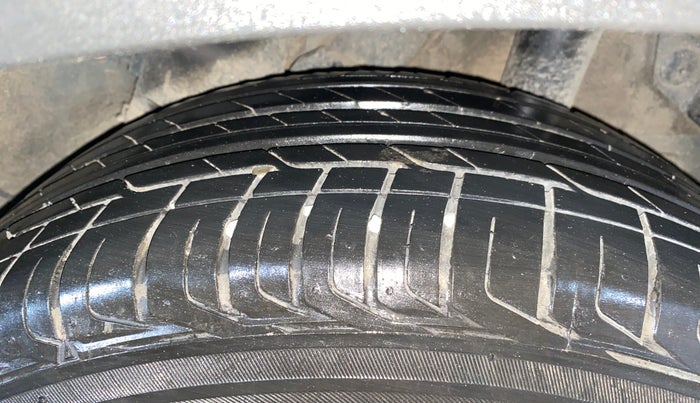 2024 Hyundai VENUE SX 1.5 CRDI, Diesel, Manual, 58,594 km, Left Rear Tyre Tread