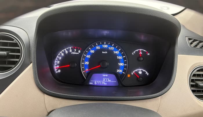 2017 Hyundai Xcent S 1.2, Petrol, Manual, 67,676 km, Odometer Image