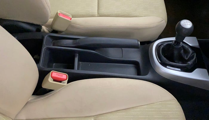 2016 Honda Jazz 1.2L I-VTEC SV, Petrol, Manual, 16,987 km, Gear Lever