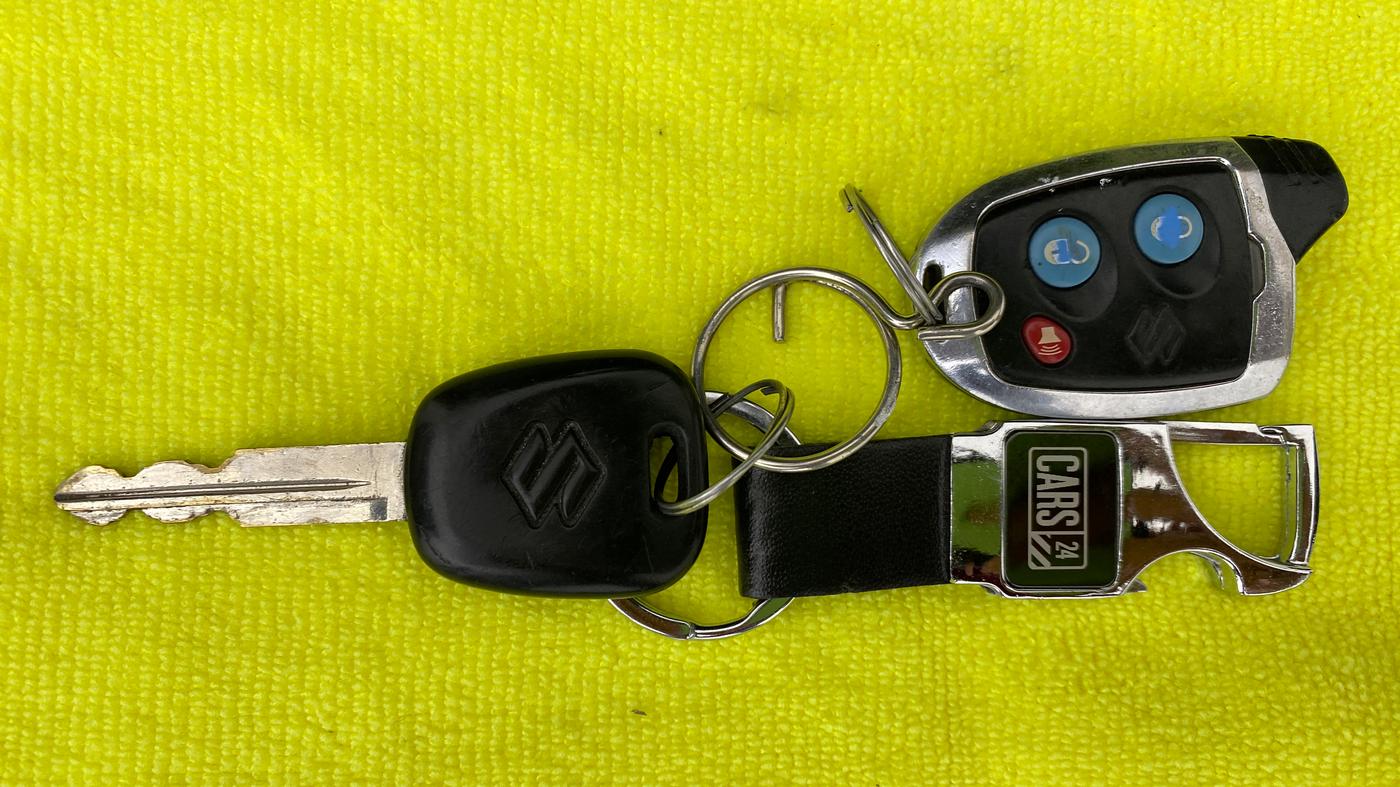 2018 Maruti Alto 800 LXI, Petrol, Manual, 43,196 km, Key Close Up