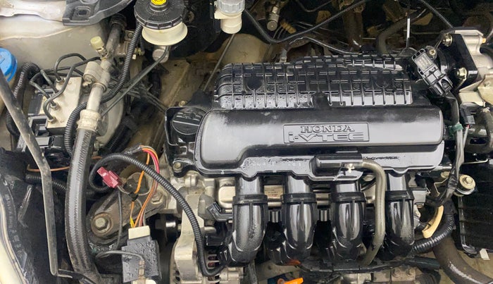2013 Honda Brio VX MT, Petrol, Manual, 1,11,069 km, Engine View - Right