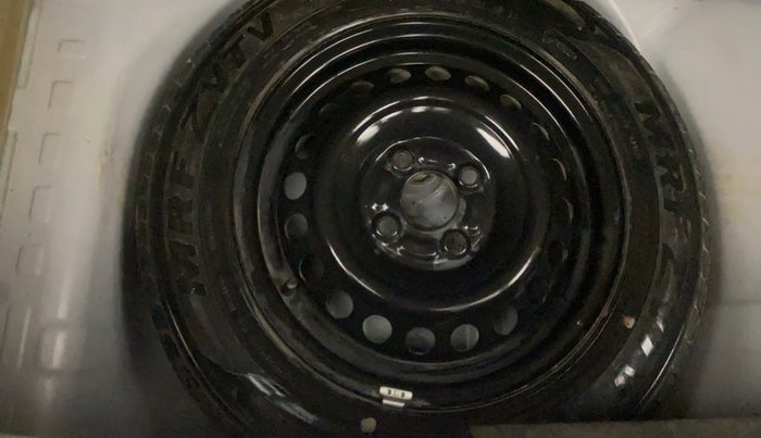 2013 Honda Brio VX MT, Petrol, Manual, 1,11,069 km, Spare Tyre