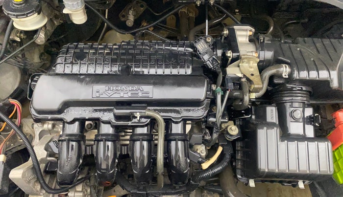 2013 Honda Brio VX MT, Petrol, Manual, 1,11,069 km, Engine View