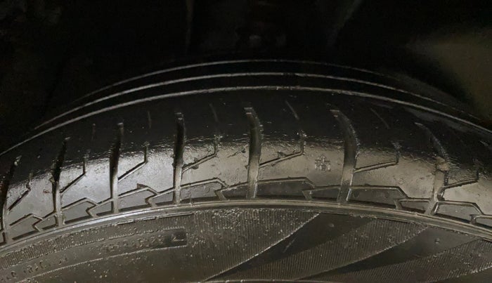 2021 Hyundai Creta SX 1.5 PETROL, Petrol, Manual, 83,855 km, Right Rear Tyre Tread