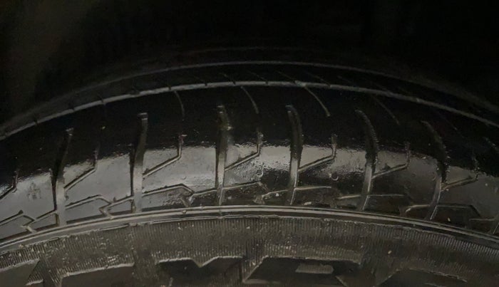 2021 Hyundai Creta SX 1.5 PETROL, Petrol, Manual, 83,855 km, Left Rear Tyre Tread