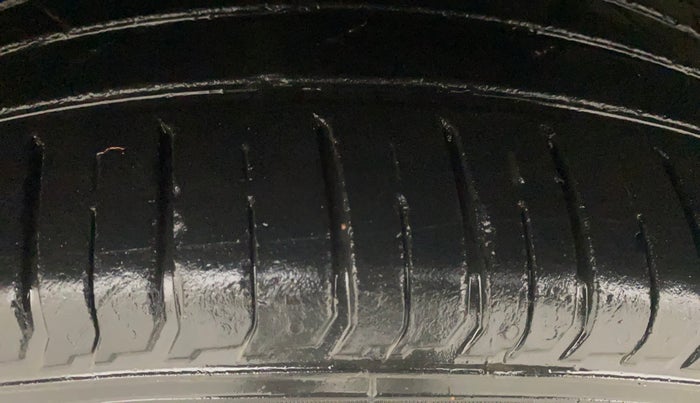 2021 Hyundai VENUE SX PLUS 1.0 TURBO DCT, Petrol, Automatic, 40,062 km, Left Front Tyre Tread