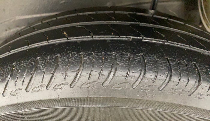 2019 Maruti S PRESSO VXI PLUS, Petrol, Manual, 30,785 km, Left Rear Tyre Tread