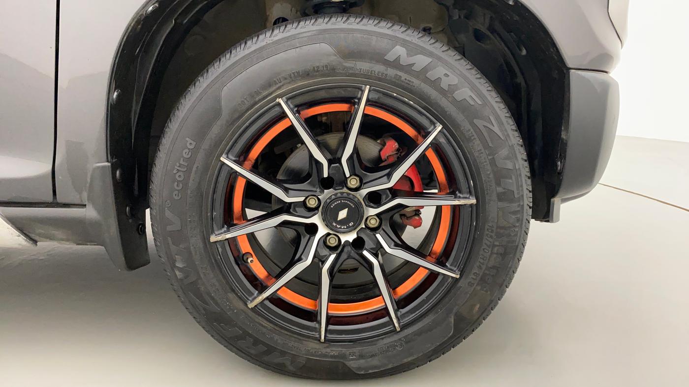 2019 Maruti S PRESSO VXI PLUS, Petrol, Manual, 30,785 km, Right Front Wheel