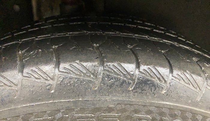 2022 Hyundai ALCAZAR PLATINUM(O) 6STR 1.5 AT, Diesel, Automatic, 65,325 km, Right Rear Tyre Tread