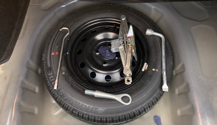 2019 Maruti Dzire VXI AMT, Petrol, Automatic, 12,892 km, Spare Tyre