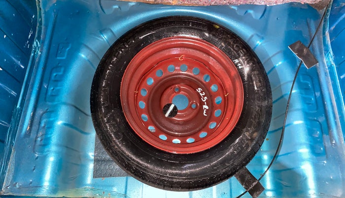 2022 Renault Kwid CLIMBER MT 1.0, Petrol, Manual, 10,533 km, Spare Tyre