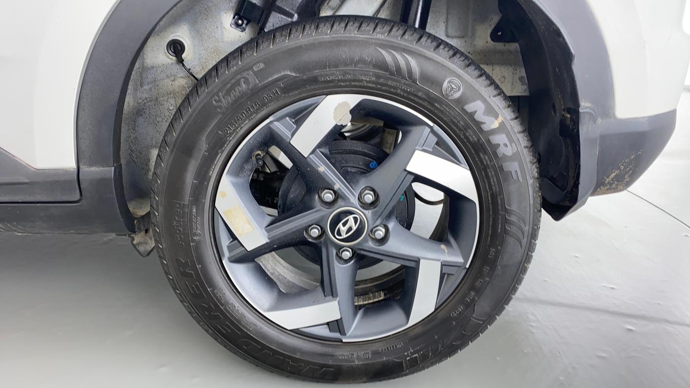 2021 Hyundai VENUE 1.5 SX CRDI MT, Diesel, Manual, 5,970 km, Left Rear Wheel
