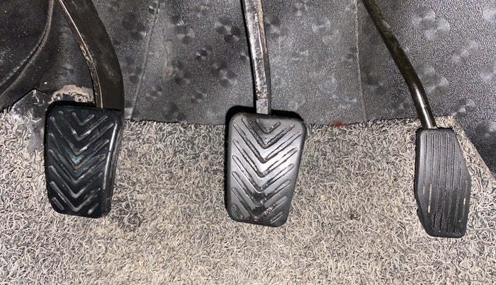 2014 Hyundai Santro Xing GLS, Petrol, Manual, 57,639 km, Pedals