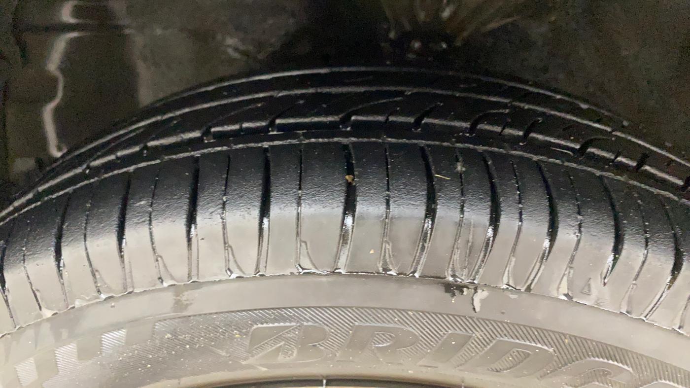 2014 Hyundai Santro Xing GLS, Petrol, Manual, 57,639 km, Left Front Tyre Tread