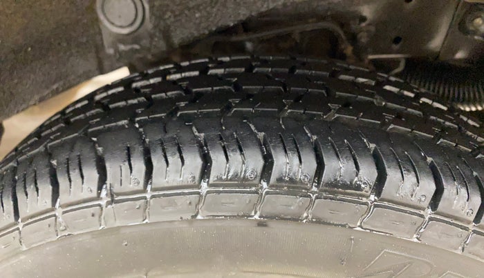 2014 Hyundai Santro Xing GLS, Petrol, Manual, 57,639 km, Left Rear Tyre Tread