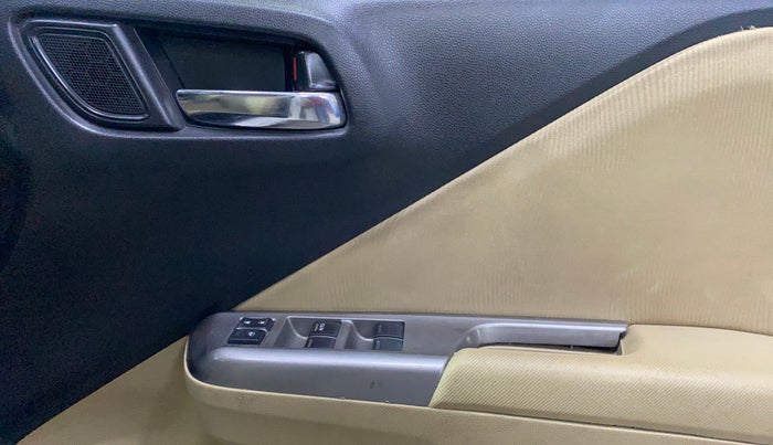 2015 Honda City 1.5L I-VTEC V MT, Petrol, Manual, 73,218 km, Driver Side Door Panels Control