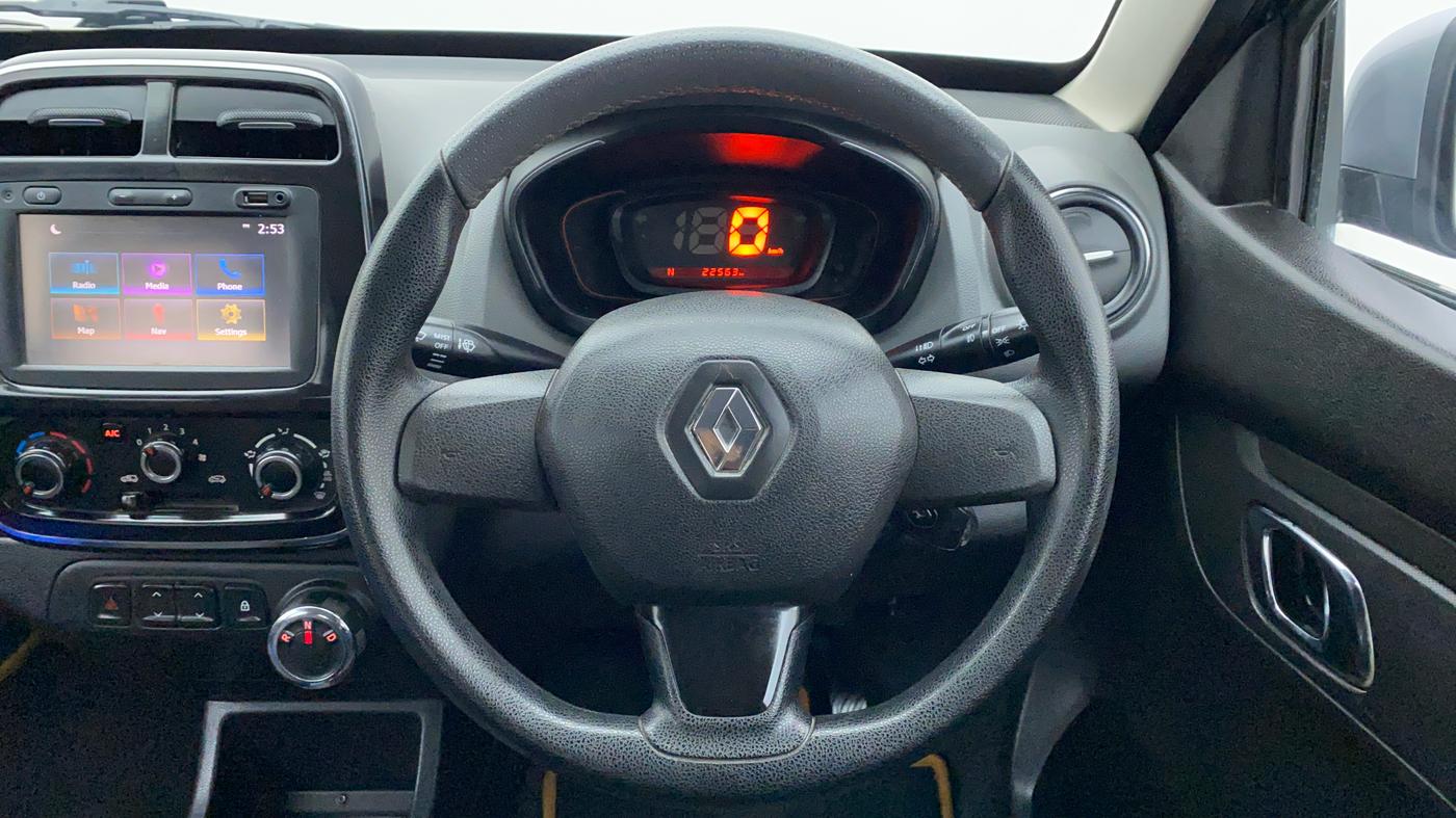 2018 Renault Kwid RXT 1.0 EASY-R  AT, Petrol, Automatic, 22,478 km, Steering Wheel Close Up