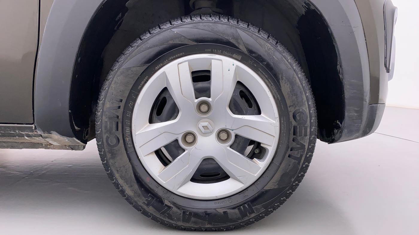 2018 Renault Kwid RXT 1.0 EASY-R  AT, Petrol, Automatic, 22,478 km, Right Front Wheel