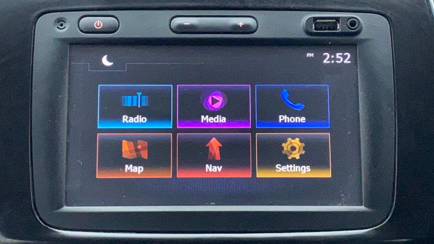 2018 Renault Kwid RXT 1.0 EASY-R  AT, Petrol, Automatic, 22,478 km, Touchscreen Infotainment System