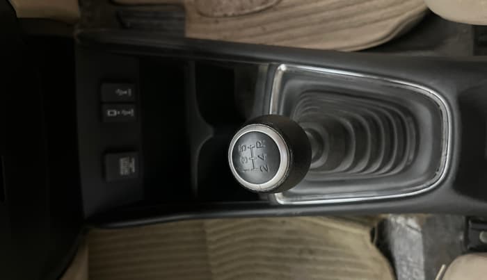 2018 Honda Amaze 1.2L I-VTEC VX, Petrol, Manual, 74,631 km, Gear Lever