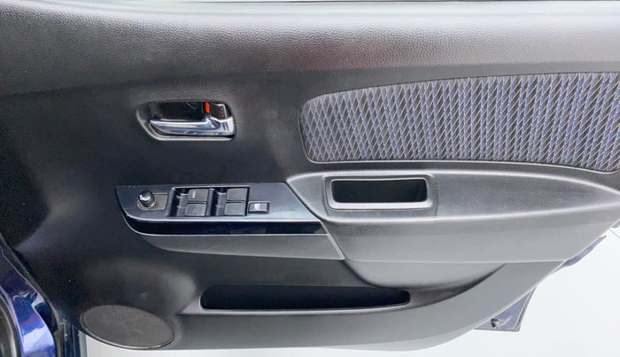 2013 Maruti Wagon R Stingray VXI, Petrol, Manual, 24,449 km, Driver Side Door Panels Controls