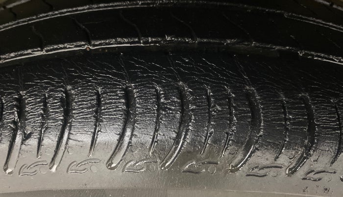 2021 Maruti S PRESSO VXI+, Petrol, Manual, 46,020 km, Right Front Tyre Tread