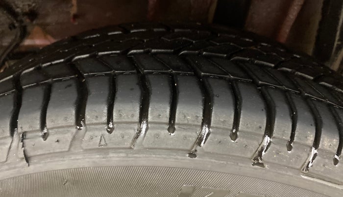 2019 Tata Tiago XZ PETROL, Petrol, Manual, 95,330 km, Left Rear Tyre Tread