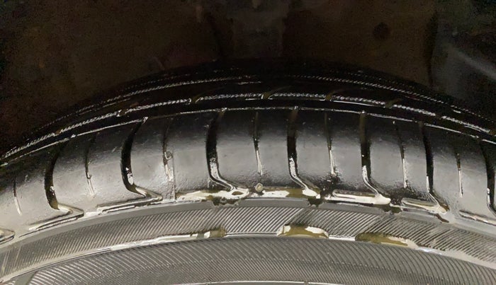 2021 Hyundai GRAND I10 NIOS SPORTZ 1.2 KAPPA VTVT, Petrol, Manual, 51,655 km, Right Front Tyre Tread